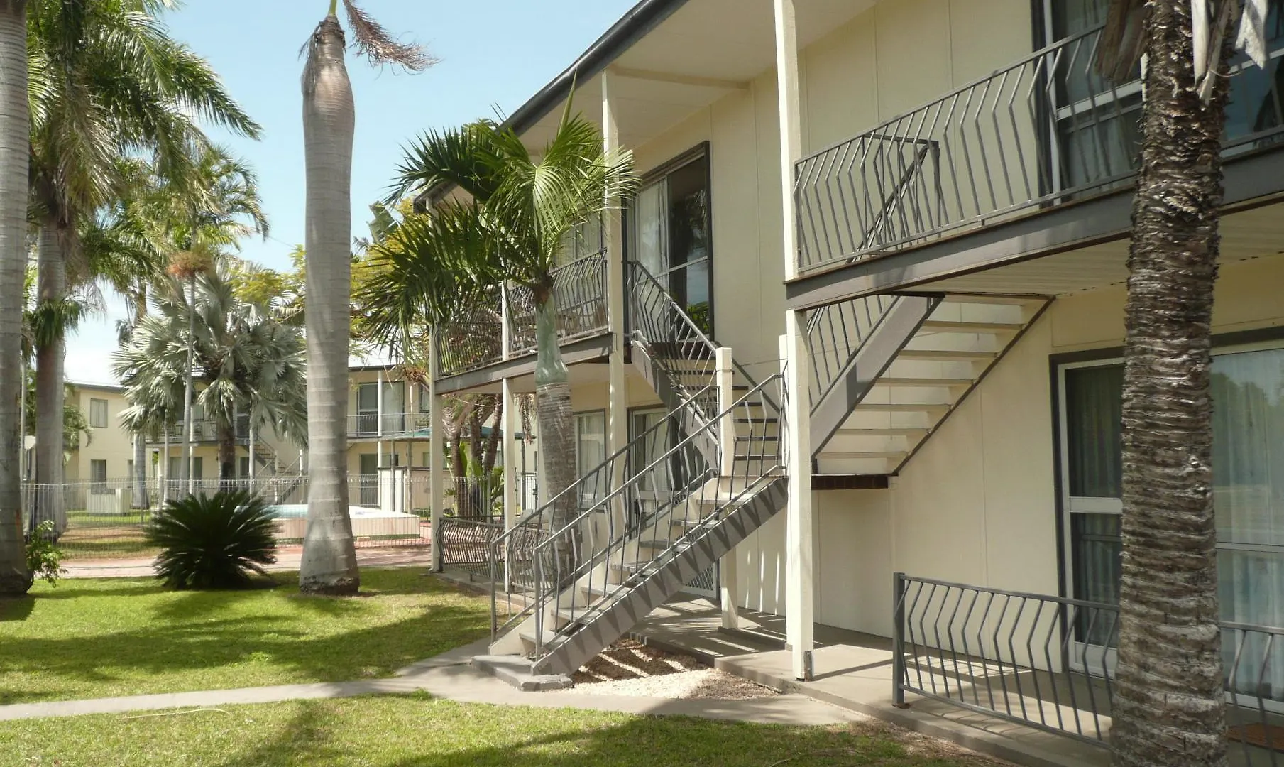 Ocean Breeze Apartments Bowen Australien
