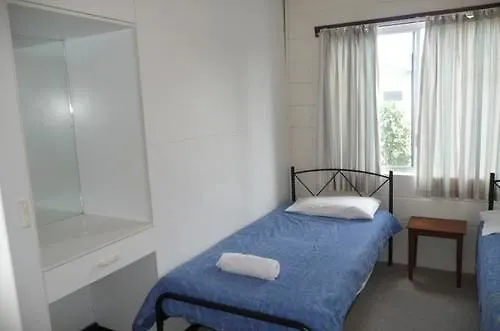Ocean Breeze Apartments Bowen