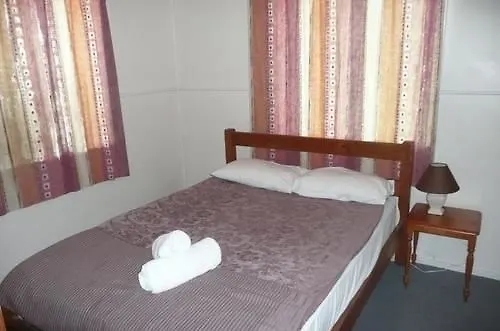 Ocean Breeze Apartments Bowen